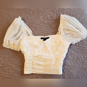 Forever 21 NWT Cream Puff Sleeve Cropped Blouse Small